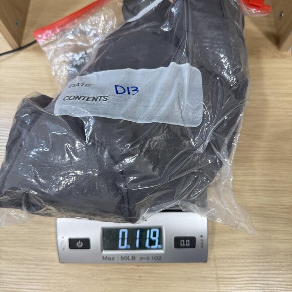 REI Pants Womens 16 Petite Gray Convertible Zip Off Cargo Hiking Nylon Quick Dry - Picture 15 of 15